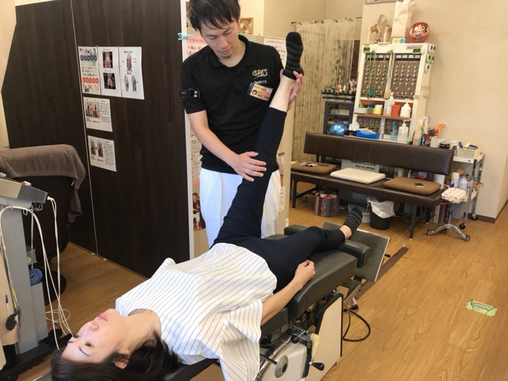 高根木戸接骨院　施術